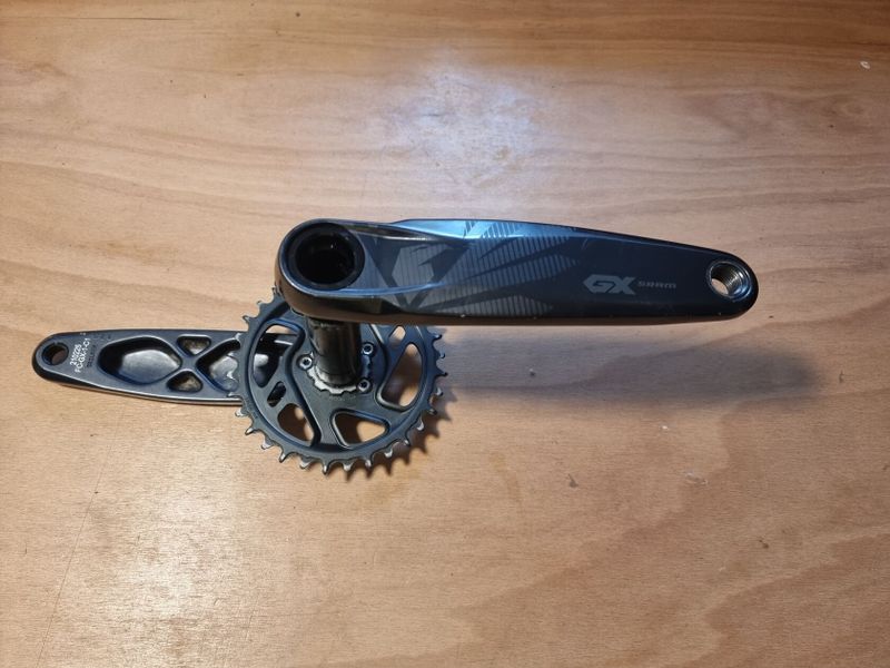 kliky Sram GX boost, 32z 175mm, DUB wide