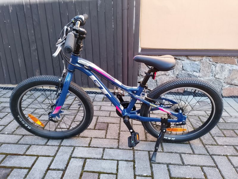 Dětské kolo GT Stomper 20 "