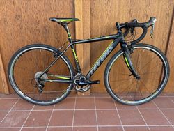 STEVENS NAMUR 48 cm - cyklokros - ráfkové brzdy - Shimano 2x11, kola FULCRUM / plášťové