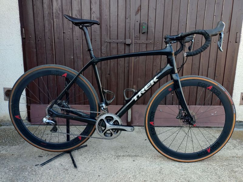 TREK DOMANE dura-ace di2