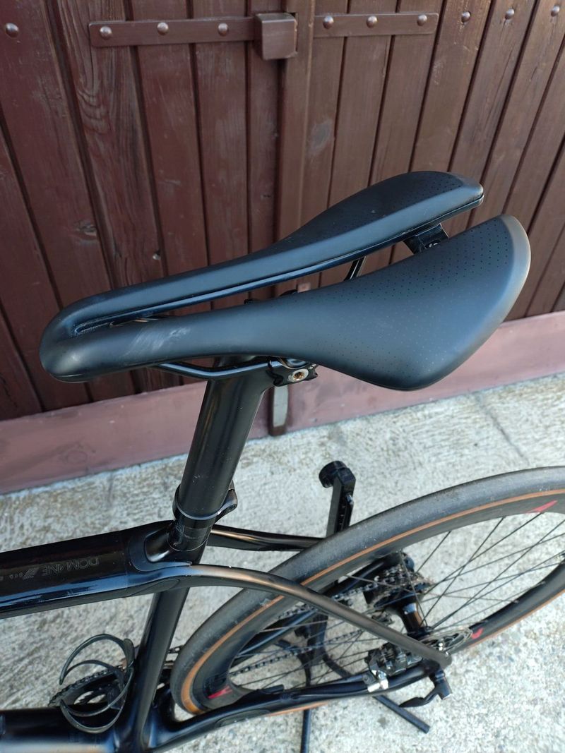 TREK DOMANE dura-ace di2