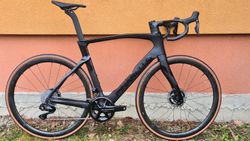 Pinarello dogma F 