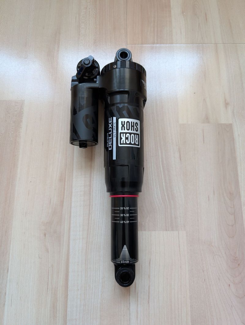 Nový tlumič RockShox Super Deluxe Ultimate, 230x65