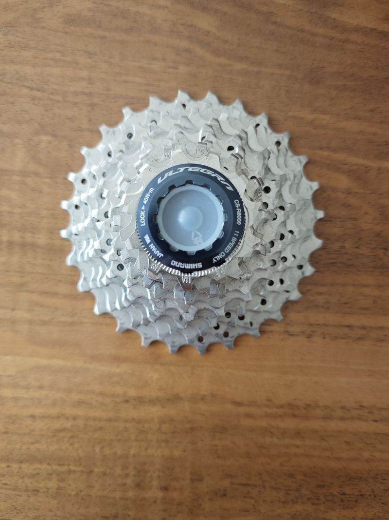 Kazeta Shimano Ultegra, řetěz Shimano HG 601(105)