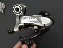 přehazovačka Shimano XT RD-M760 inverzní