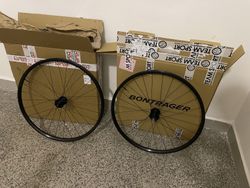 Bontrager kovee TLR z nového kola 