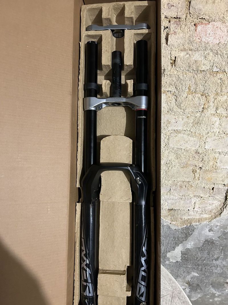 Rock Shox Boxxer Ultimate 29 offset 56