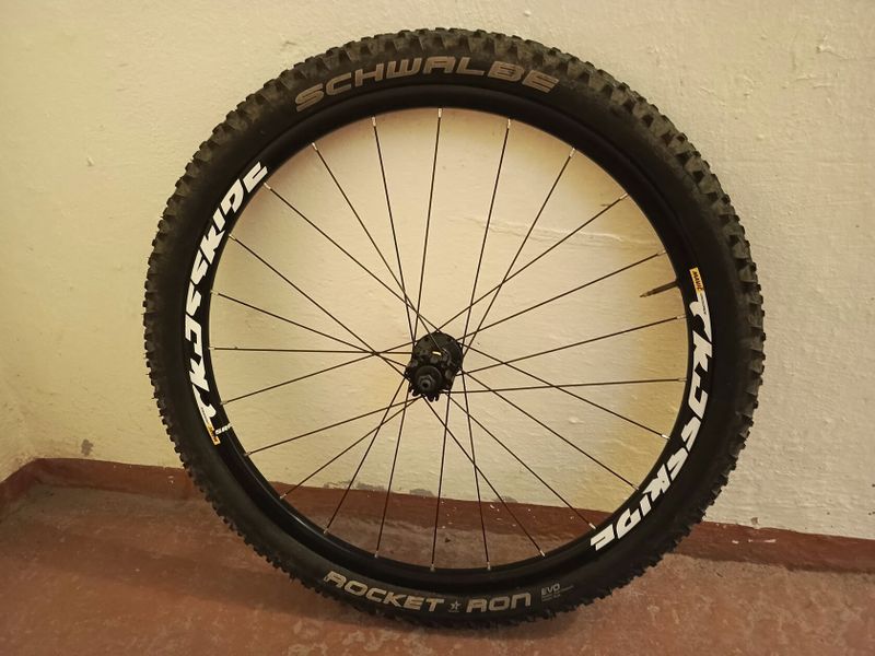 Zadní zapletené kolo Mavic Crossmax 26"