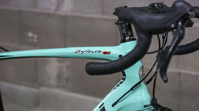 Bianchi Infinito CV/ Shimano Ultegra/ 57cm