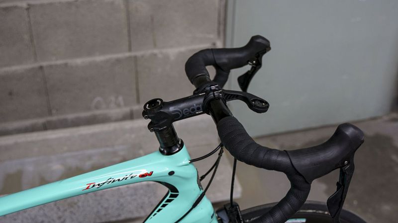 Bianchi Infinito CV/ Shimano Ultegra/ 57cm