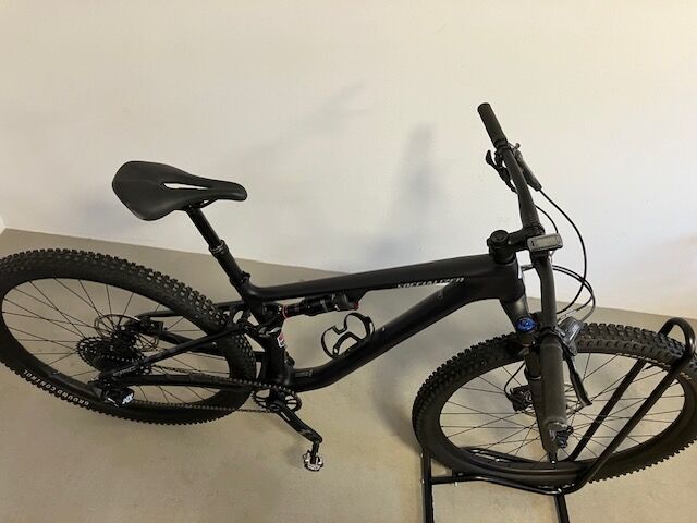 Specialized Epic Evo Base