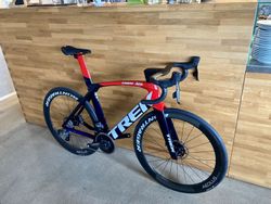 Trek Madone SLR 7 aero