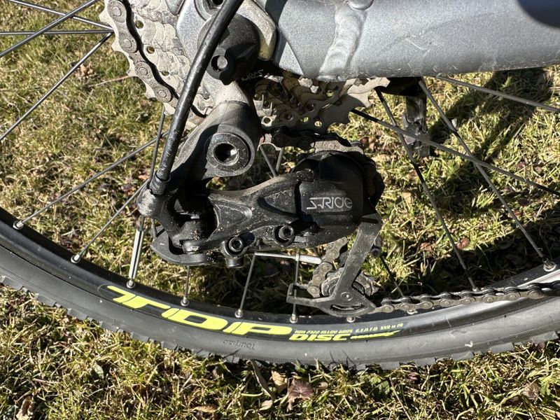 Maxbike dámské kolo s dokladem o koupi minimálně jeté