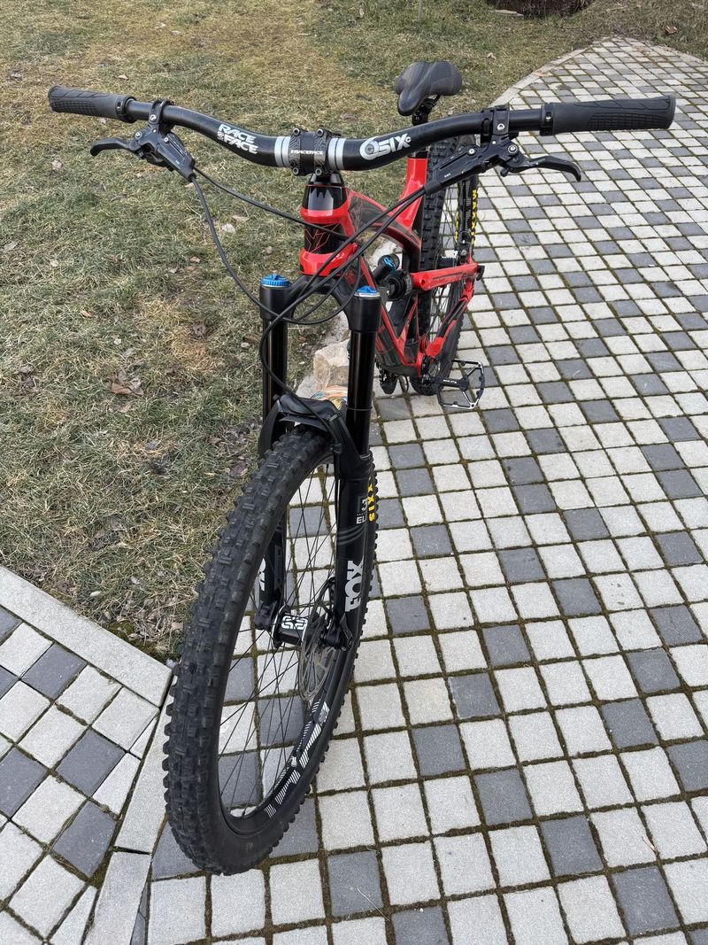 YT Capra CF PRO 2017 (M, 27.5")