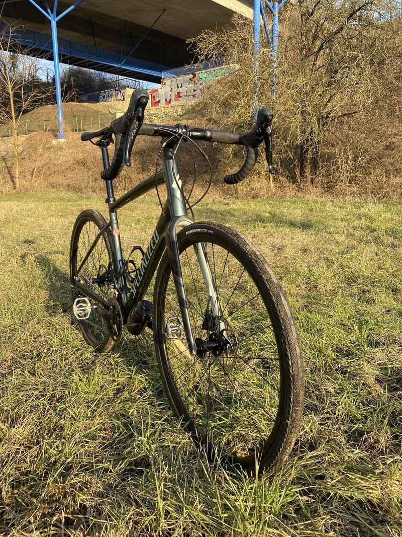 Gravel - Specialized Diverge Elite E5