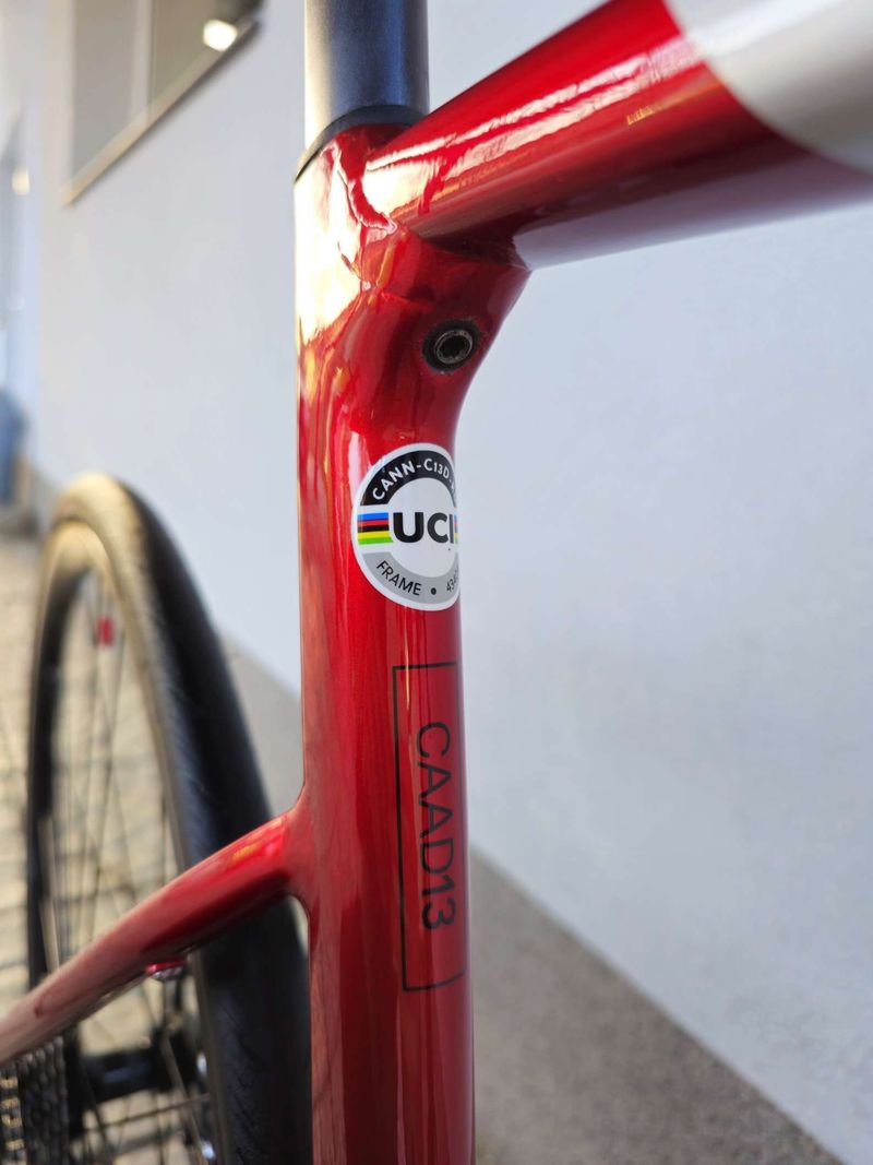 Silniční kolo Cannondale Cannondale CAAD13 2024 Candy Red 