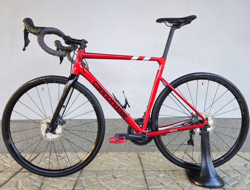 Silniční kolo Cannondale Cannondale CAAD13 2024 Candy Red 