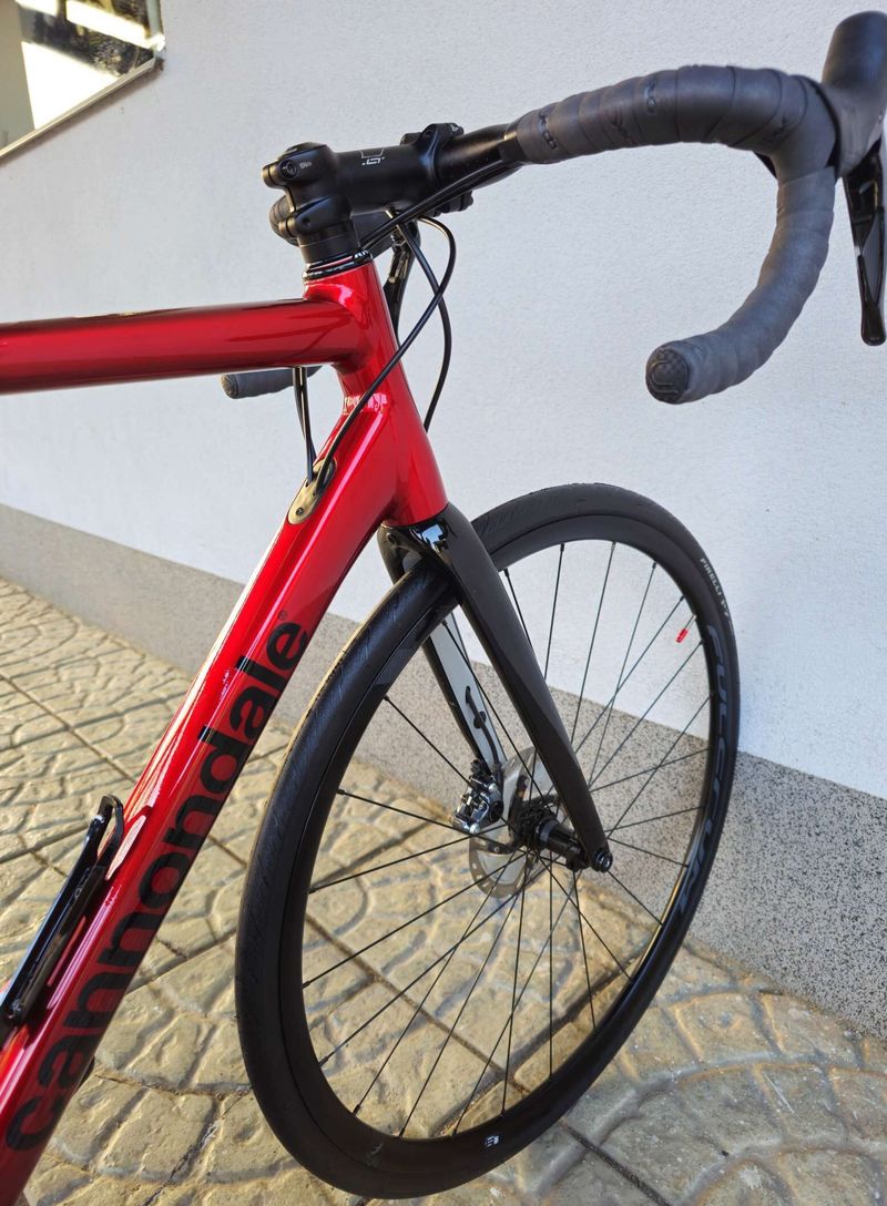 Silniční kolo Cannondale Cannondale CAAD13 2024 Candy Red 