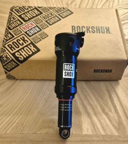 Zadní tlumič RockShox Deluxe Select R, 185x52.5 mm Trunnion