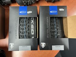 Prodám novou sadu 2 ks pláštů Schwalbe Wicked Will 29x2,40" Super Trail TLE Addix SpeedGrip