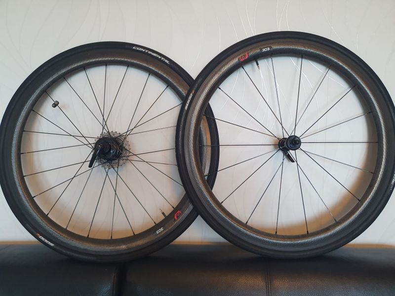 Zapletená kola ZIPP 303 firecrest, pro ráfkové brzdy, plášťová