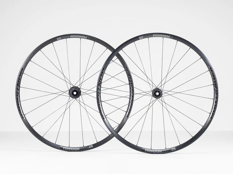 Silniční výplety Bontrager Paradigm Comp 25