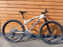 TREK SUPERCALIBER 9.7 AXS vel. L