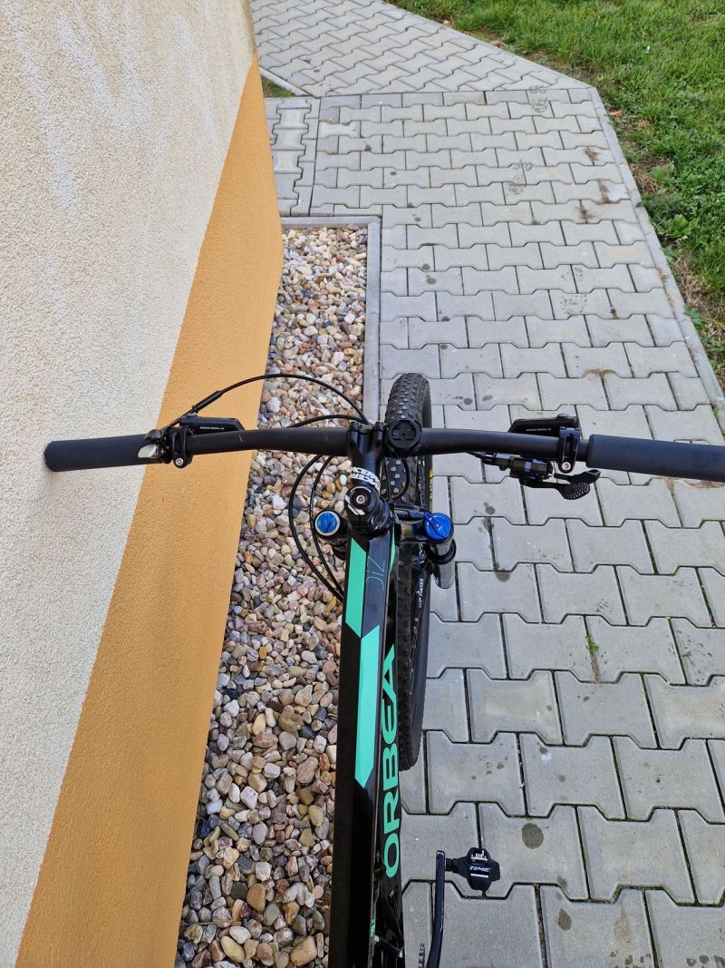 Prodám celoodpružené karbonové MTB kolo ORBEA OIZ 29"