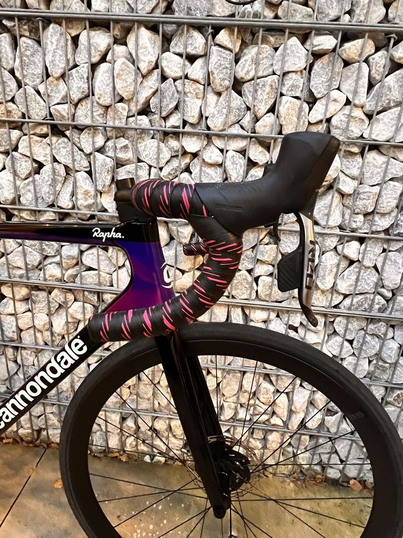 Vám o dále Supersix Evo Hi-mod Rapha 