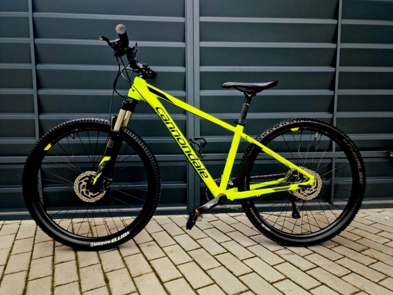 (20)Horské hliníkové kolo Cannondale 27,5" Kotoučové brzdy