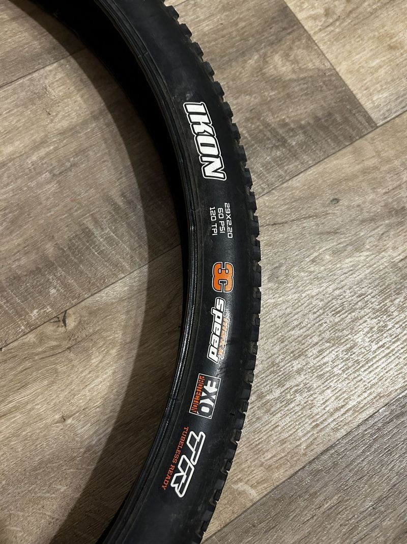 29" Plášť MTB Maxxis Ikon 3C MaxxSpeed Exo, tubeless ready, kevlar 2,2" 