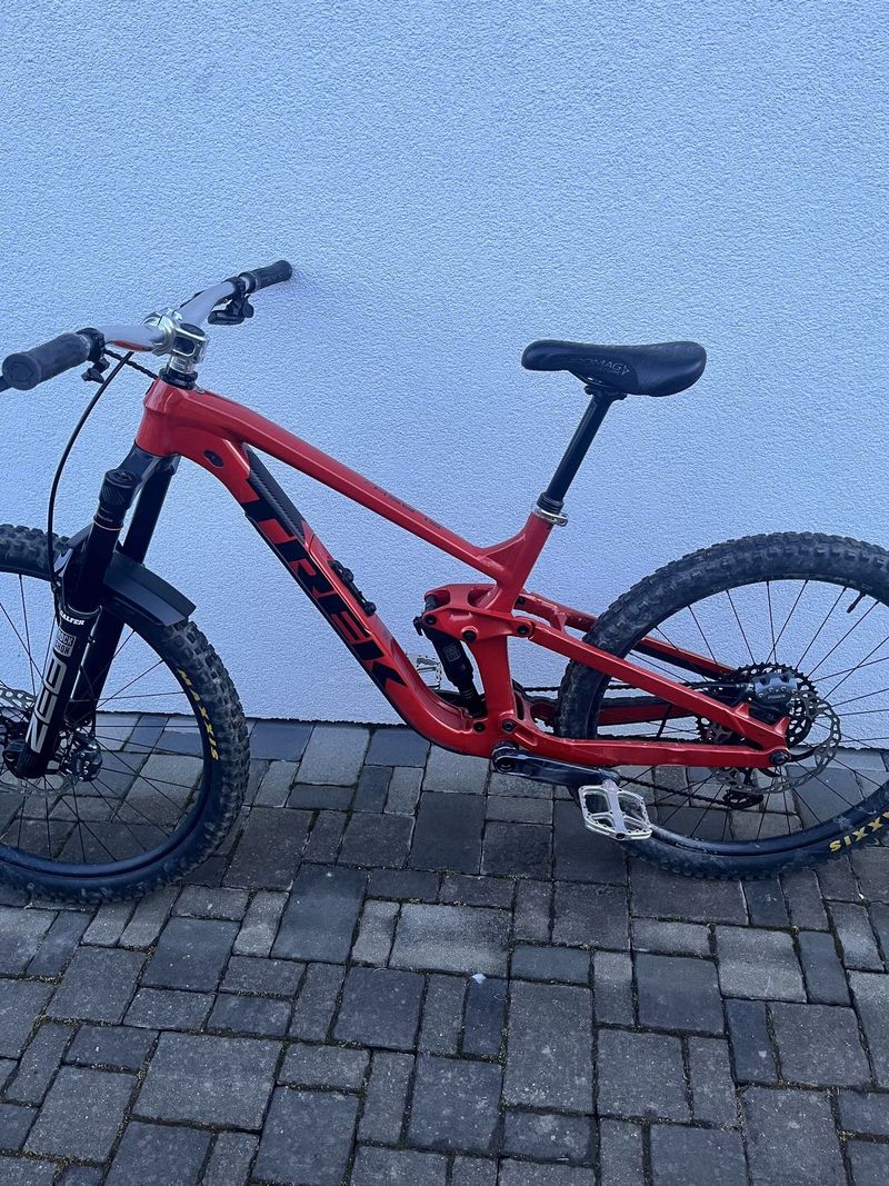 Trek slash 7 gen 5 