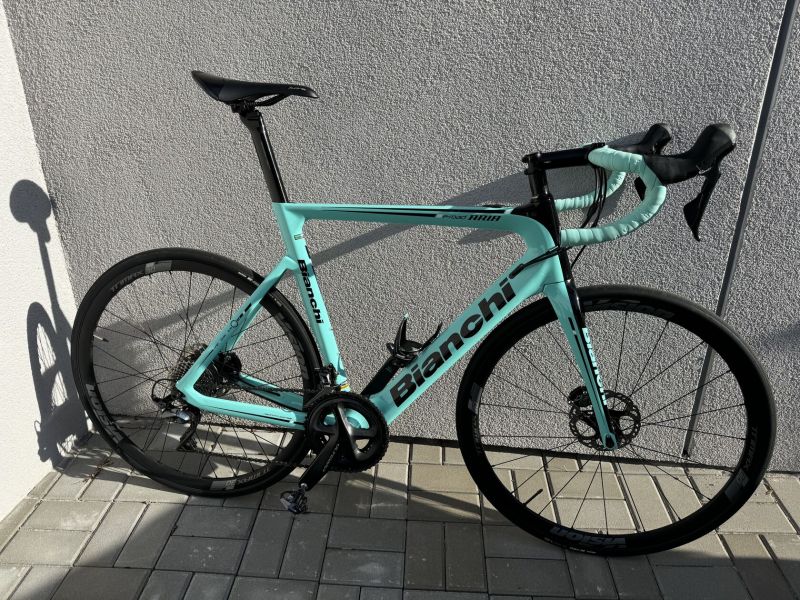 Bianchi Aria E-road na Ultegře v perfektní stavu, nevyužité