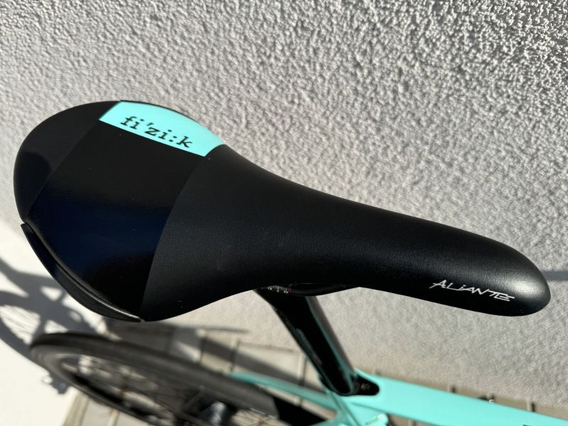 Bianchi Aria E-road na Ultegře v perfektní stavu, nevyužité