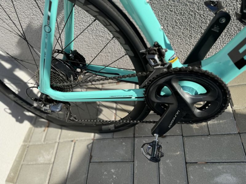 Bianchi Aria E-road na Ultegře v perfektní stavu, nevyužité