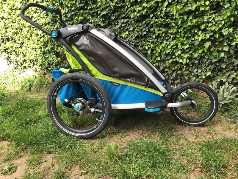 Thule Chariot Sport 2 + příslušenství