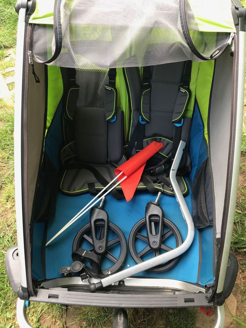 Thule Chariot Sport 2 + příslušenství