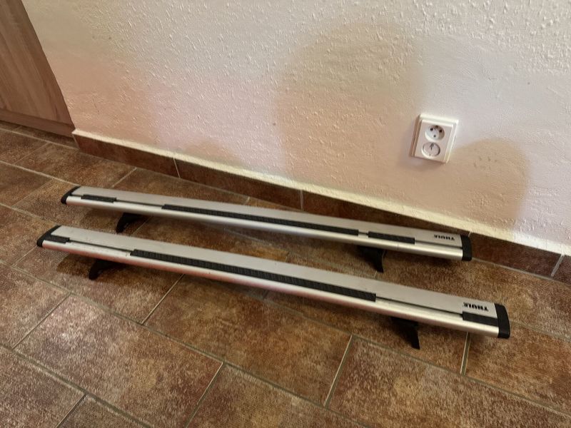 Thule WingBar Evo + patky na Subaru (lišta)