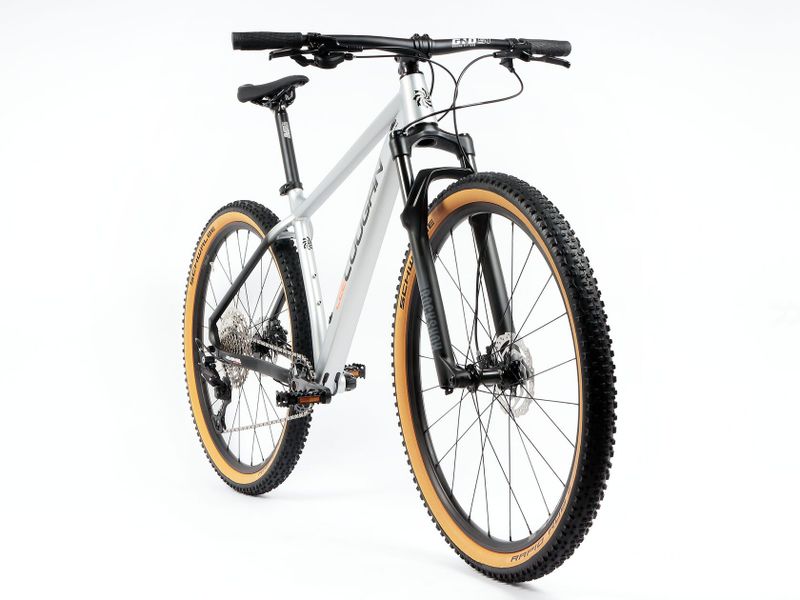 Nové kolo MTB 29" Lee Cougan Revenge SHIMANO Deore 1x12 stříbrno-černá matná - vel. XS, S, M a L