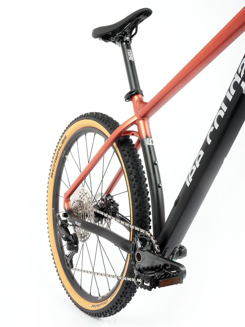 Nové kolo MTB 29" Lee Cougan Droid SHIMANO Deore 1x12 stříbrno-černá matná - vel. XS, S a M