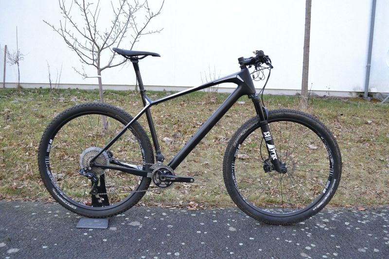 Focus Raven Max Pro Carbon (XL) Di2 