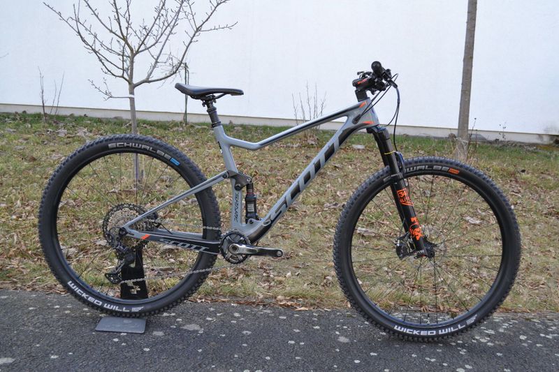 Scott Spark 910 (L) 