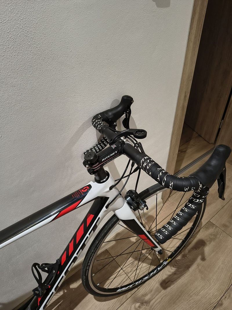 Scott addict 30 M 54