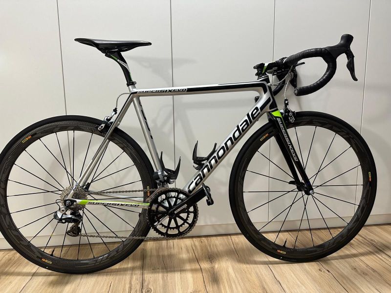 Cannondale SuperSix EVO Hi-MOD Dura-Ace Di2 vel. 54