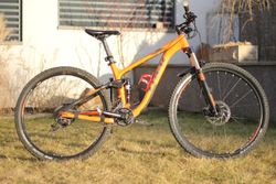 Trek Fuel 29" v hezkém stavu po ženě, 2x10 SRAM, Shimano brzdy - potřebujeme HT na cyklosedačku