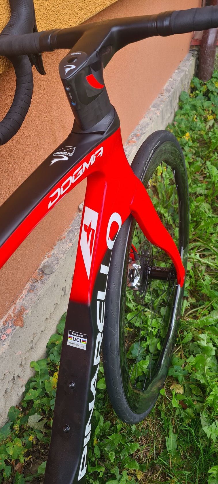 Pinarello dogma F 