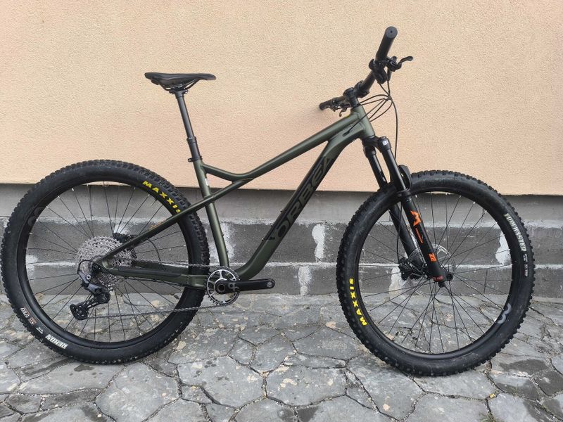 trailové kolo 29" Orbea LAUFEY H30 s Marzocci Bomber Z2