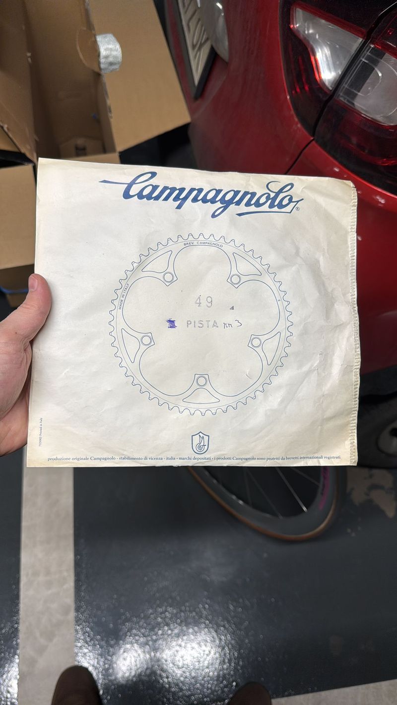 NOS Campagnolo Super Record Pista 49z 144bcd