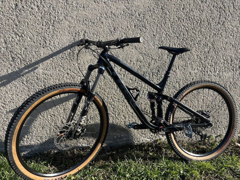 Trek Fuel EX8