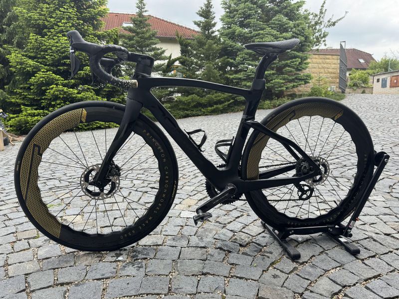 Rámová sada Pinarello DOGMA F Speedster BoB